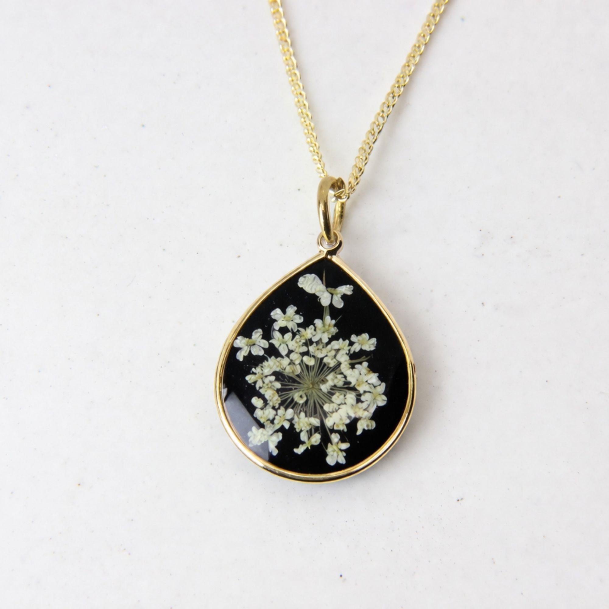 Resin necklace with preserved South African lace flowers, Cape Town jewellery — RHYN