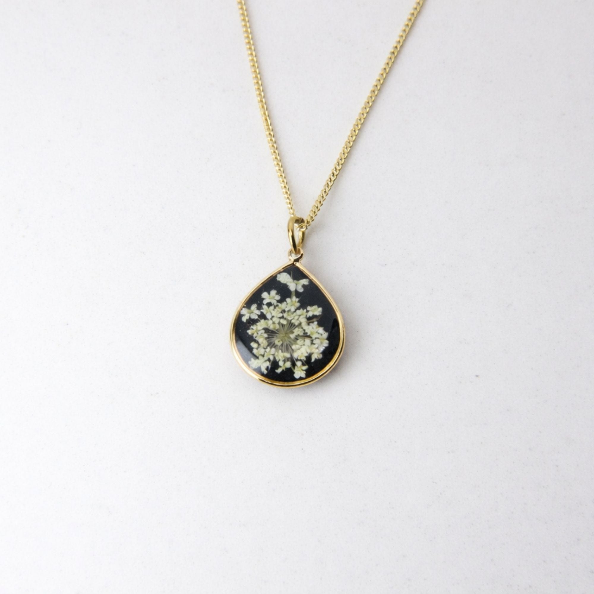 Resin necklace with preserved South African lace flowers, Cape Town jewellery — RHYN