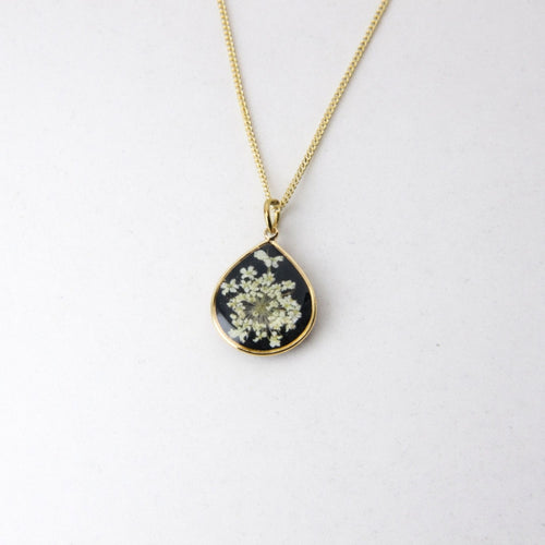 Resin necklace with preserved South African lace flowers, Cape Town jewellery — RHYN