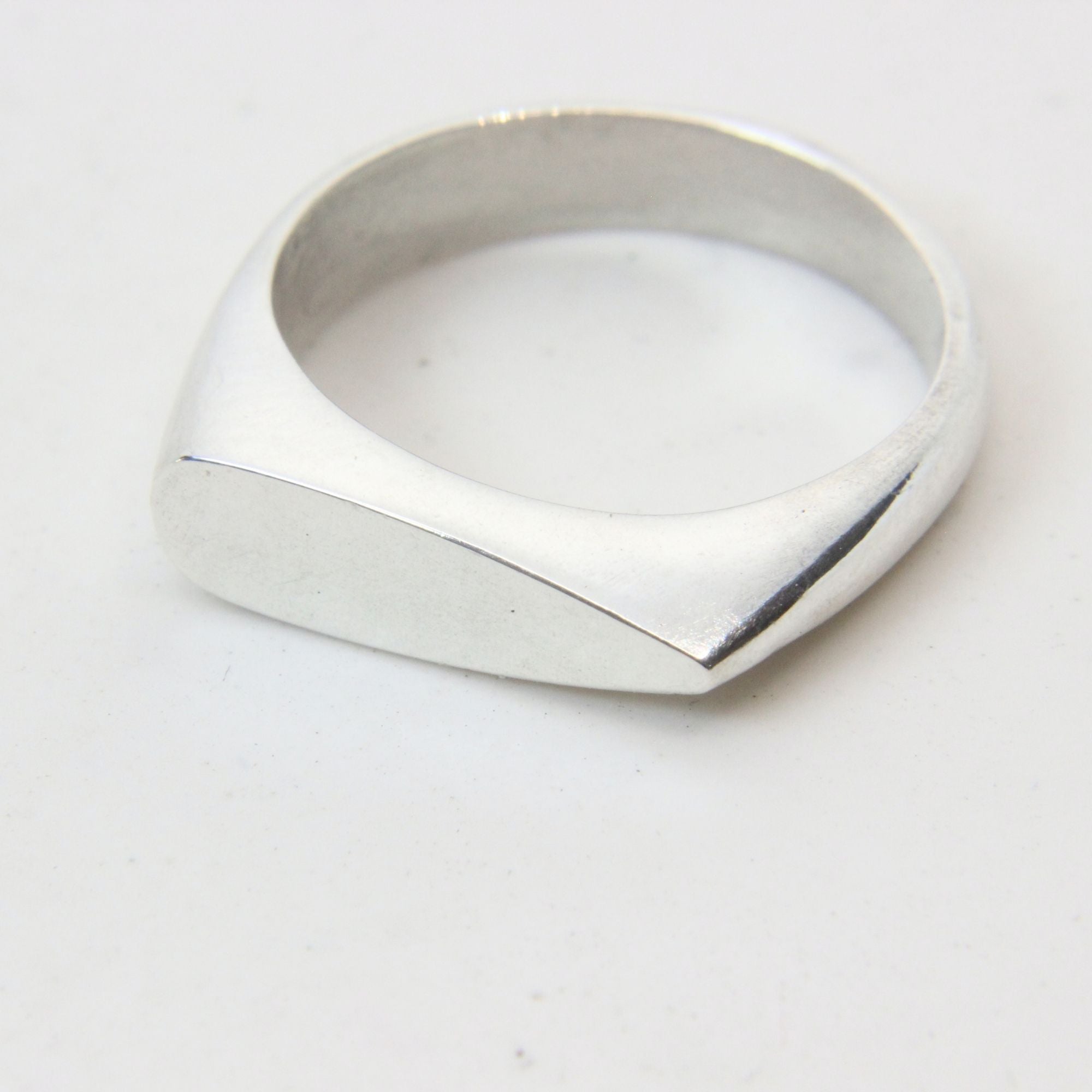 Sterling silver ring drop shape, handmade in Cape Town — RHYN