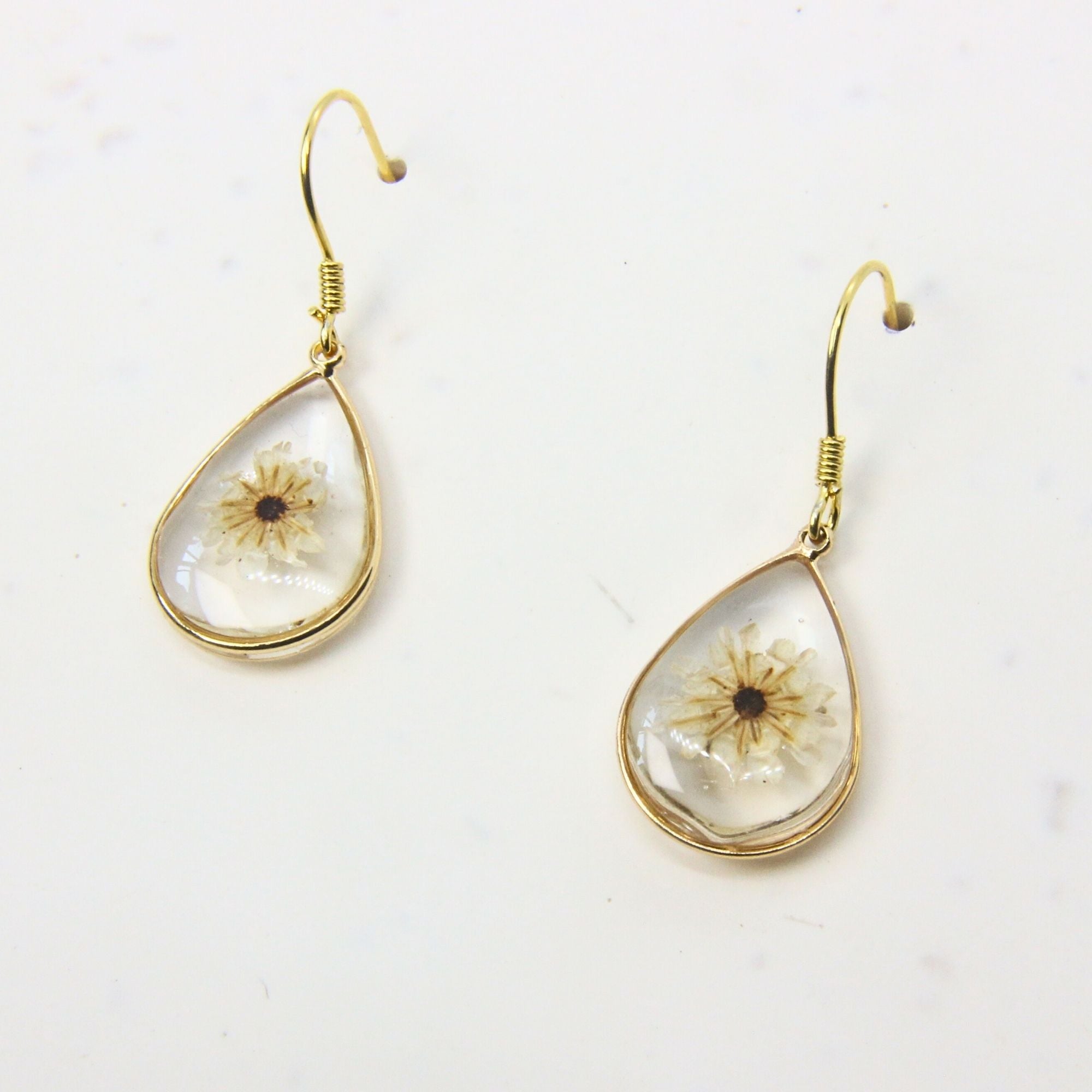 Resin earrings with preserved South African fynbos, Cape Town jewellery — RHYN