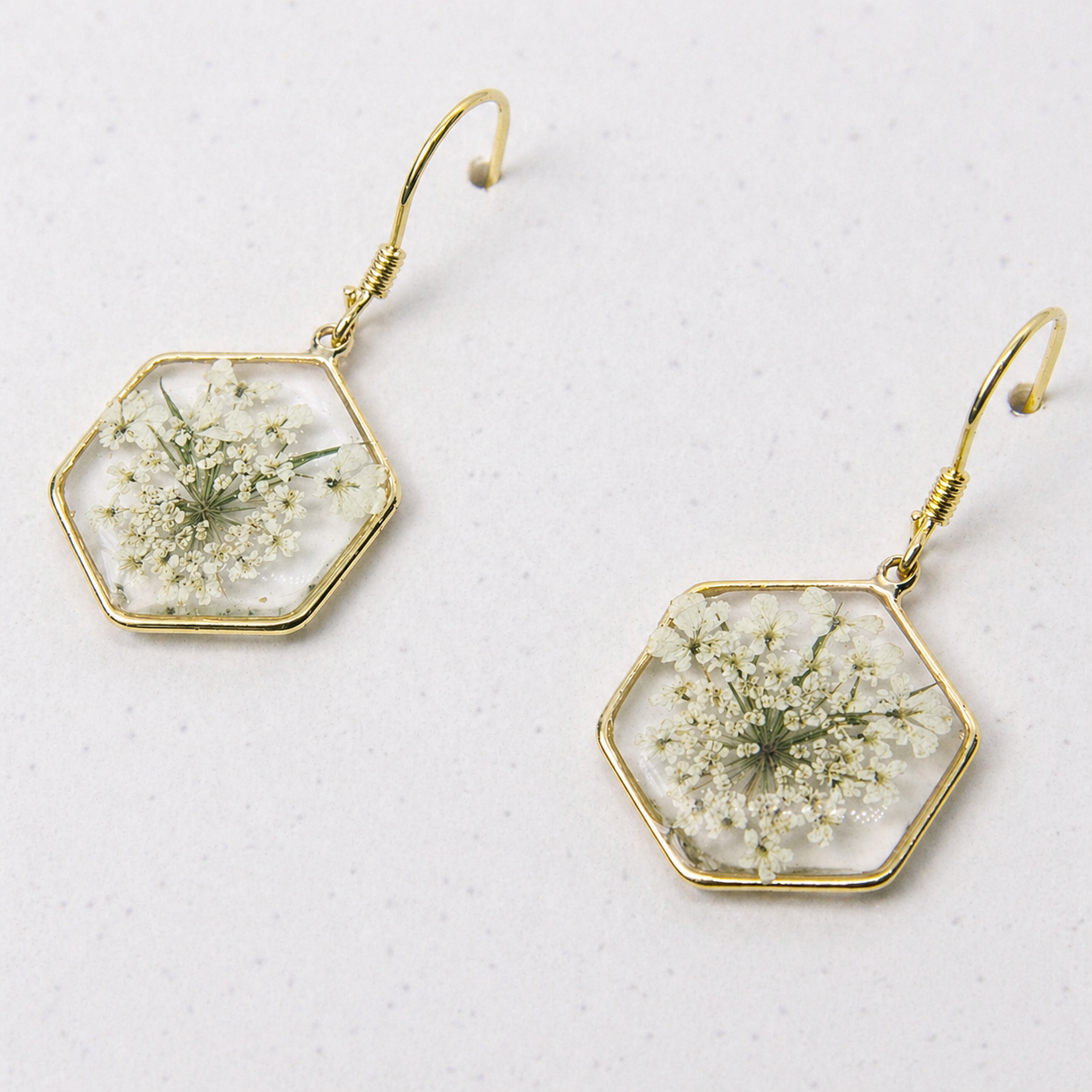 Resin earrings with preserved South African lace flowers, Cape Town jewellery — RHYN