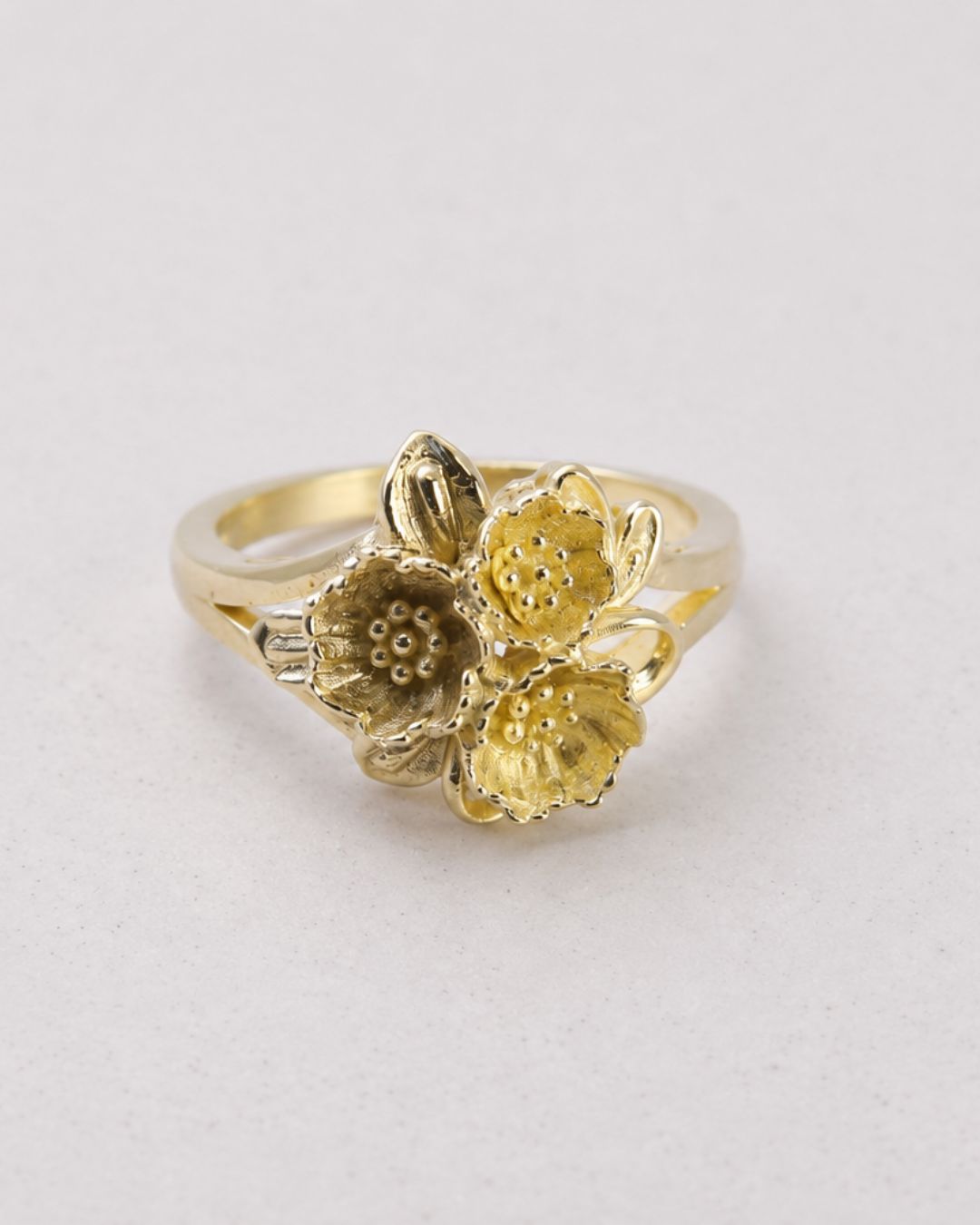 Flower bouquet Ring, Solid Gold